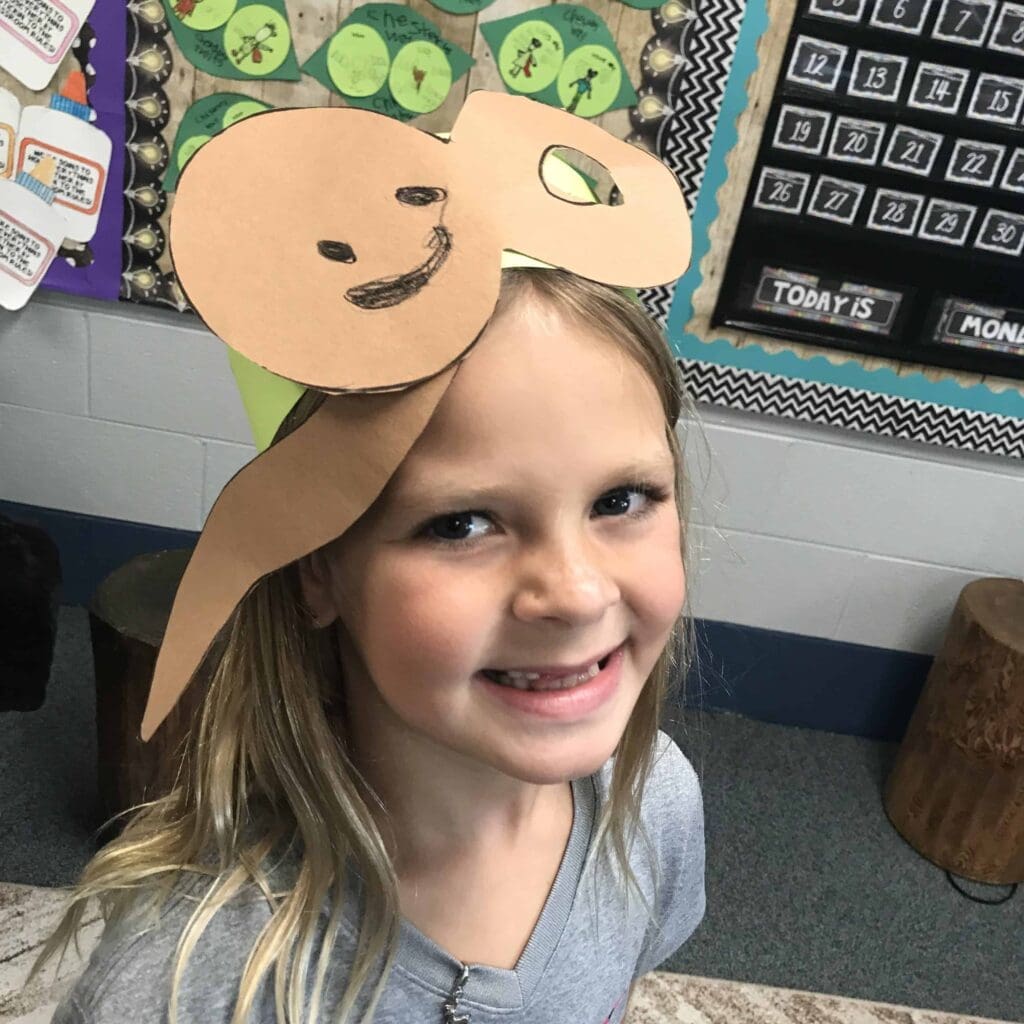 Worms and NOUNS